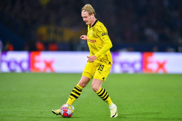 Liverpool nên ký hợp đồng với 3 cầu thủ chạy cánh này thay vì Mo Salah vào năm 2017 - Bóng Đá