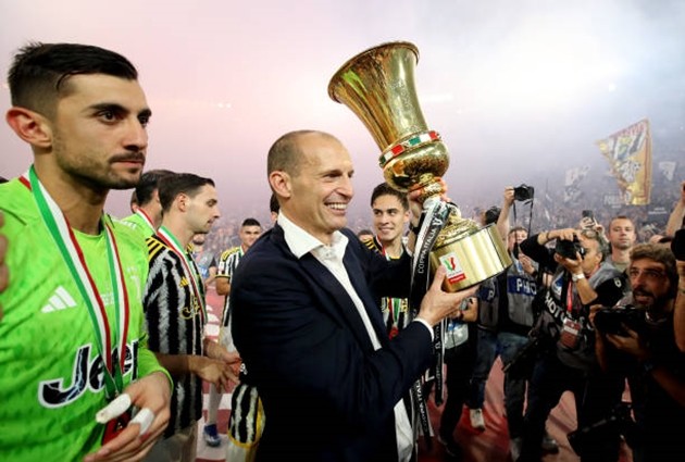 Giúp Juventus vô địch Coppa Italia, Allegri đi vào lịch sử - Bóng Đá