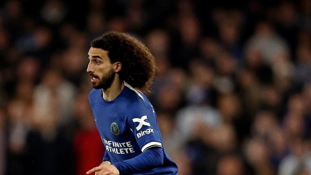 Bất ngờ với Marc Cucurella - Bóng Đá