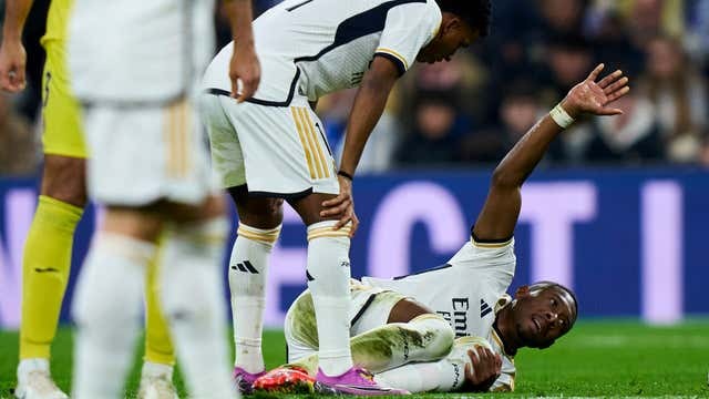 David Alaba season is over - Bóng Đá