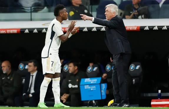 Real Madrid Coach Ancelotti Hails El Clasico Win, Disagrees With Xavi And Explains Vinicius Row - Bóng Đá