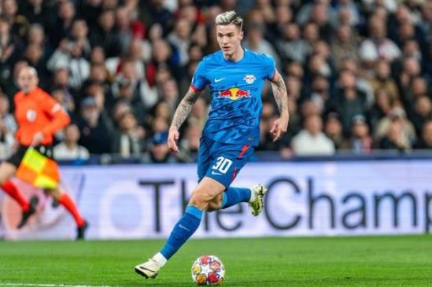 XONG! Chốt phí phá vỡ hợp đồng của Benjamin Sesko - Bóng Đá