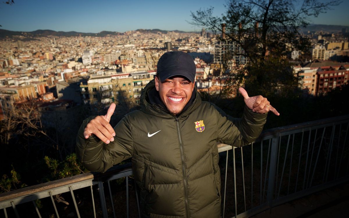 Barcelona will try to sign more players in January a - Bóng Đá