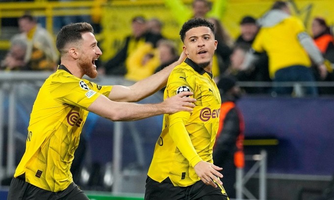 Jadon Sancho đang mang đến niềm vui hiếm hoi cho Man United - Bóng Đá