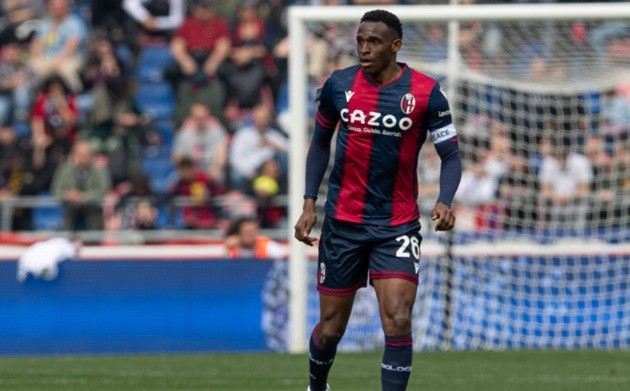 Manchester United express interest in Jhon Lucumi - Bóng Đá
