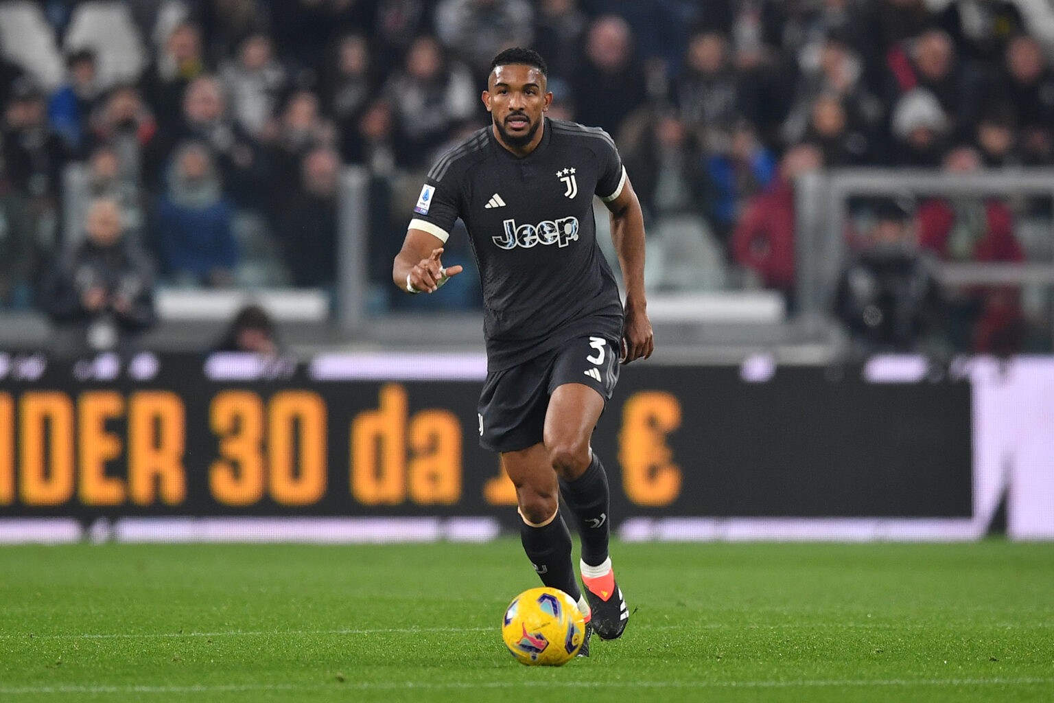 Fabrizio Romano on Manchester United can sign Gleison Bremer for €60m - Bóng Đá