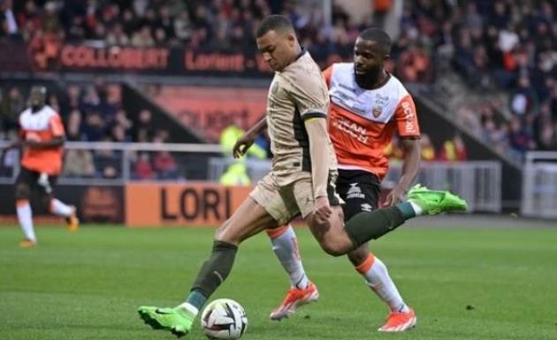 Jurgen Klopp khen ngợi Wataru Endo - Bóng Đá
