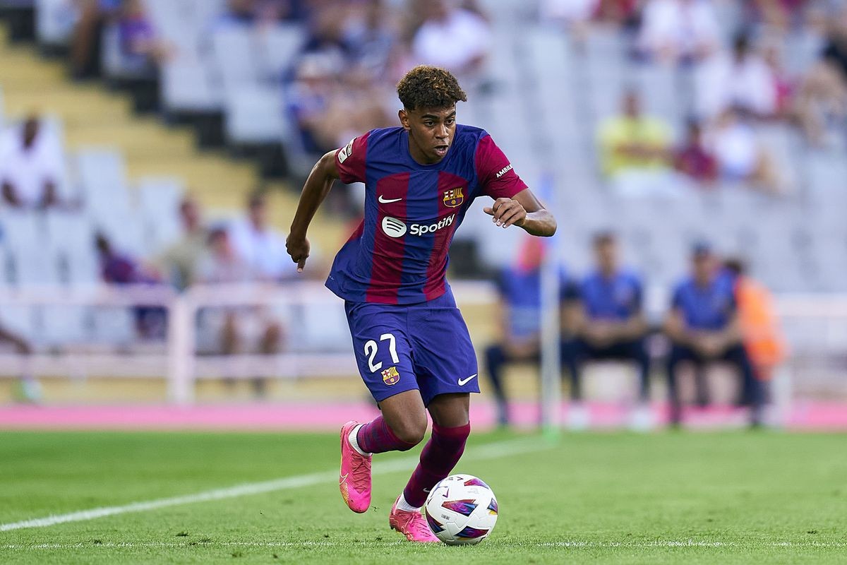 Barcelona sensation Lamine Yamal breaks Champions League record against Royal Antwerp Football Espana 05:53  - Bóng Đá