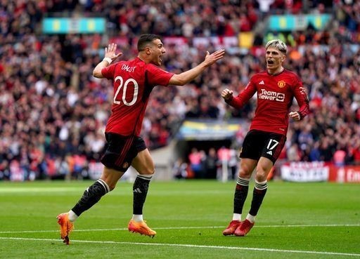 TRỰC TIẾP Coventry City 0-1 Man Utd: McTominay ghi bàn - Bóng Đá