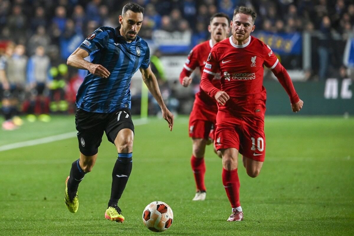 Jurgen Klopp names Liverpool star who was 'absolutely insane' and player who 'ran out of gas' - Bóng Đá