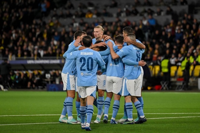 Cán cân Ngoại hạng Anh chỉ thay đổi khi 1 nhân vật rời đi - Bóng Đá