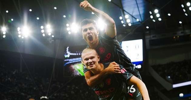 Nhà vô địch Premier League lộ diện - Bóng Đá