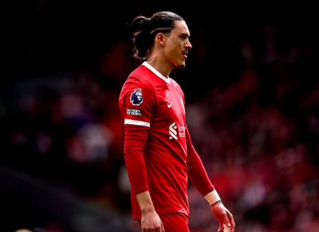 BBC pundit couldn’t believe what 24-year-old Liverpool player did just before the hour-mark today - Bóng Đá