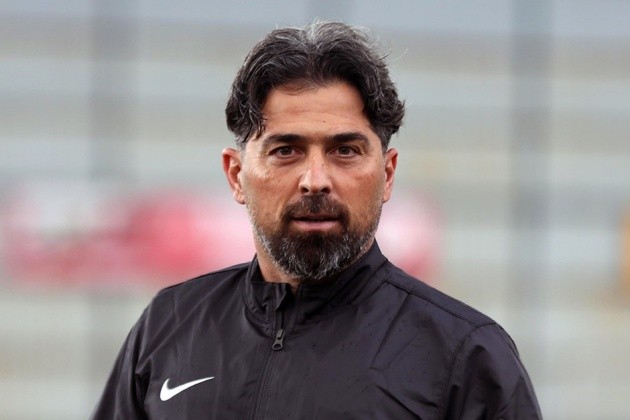 47-YEAR-OLD MANAGER ADMITS HE DREAMS OF TAKING ARSENAL JOB - Bóng Đá