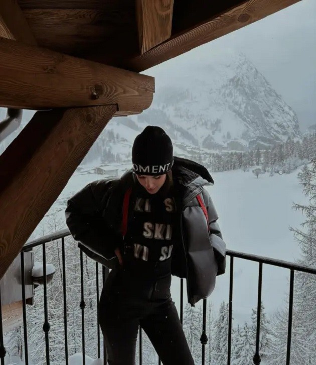 NAUGHTY BUT ICE Pep Guardiola’s daughter Maria branded the ‘snow queen’ as she shares stunning pictures from ‘girls’ ski trip’ - Bóng Đá