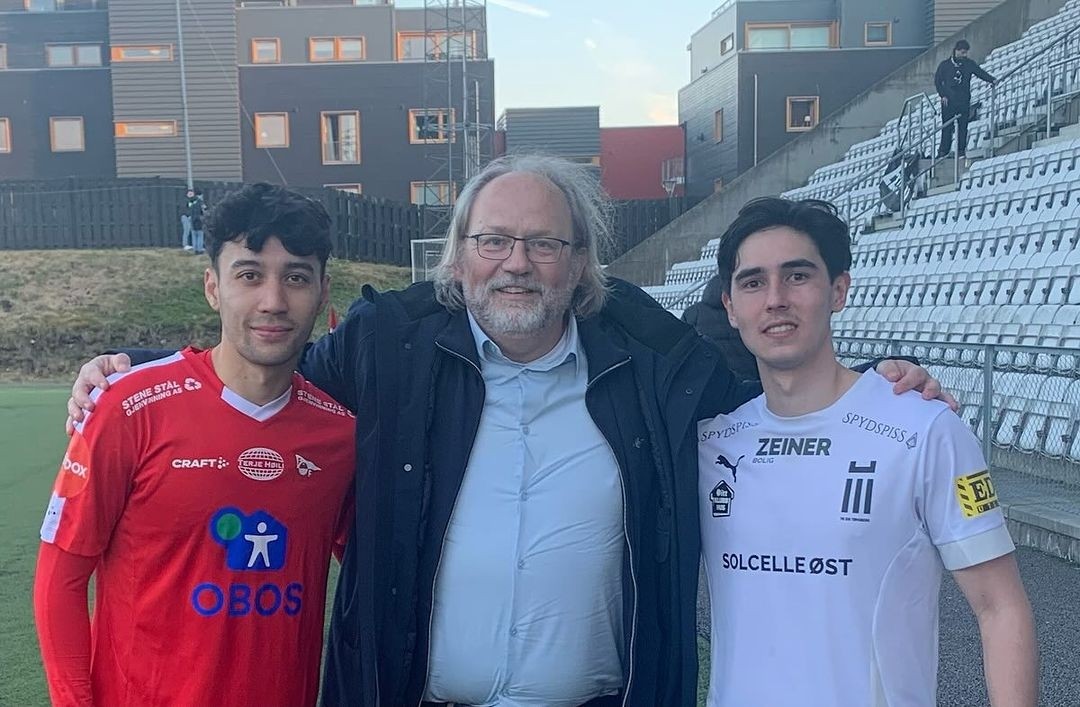 Philippines bổ sung 8 cầu thủ nhập tịch, Thái Lan hạ đẹp Australia ở giải châu Á - Bóng Đá