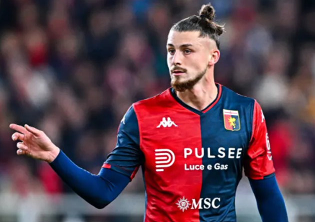 Arsenal identify Genoa center-back Radu Dragusin - Bóng Đá