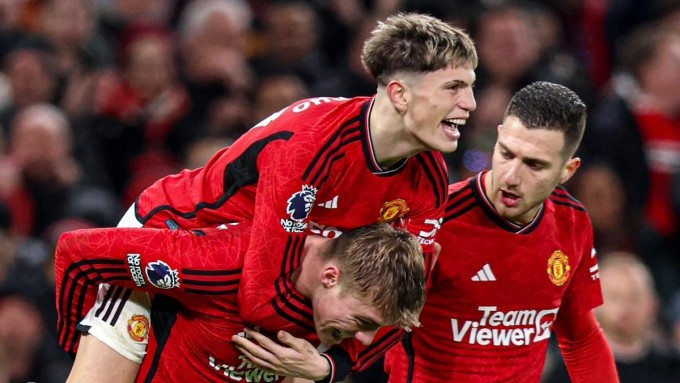 Erik ten Hag có vẻ 