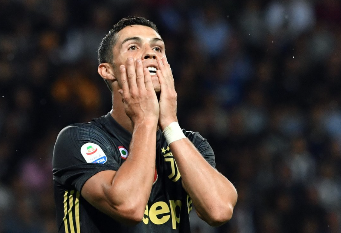 Diễn biến mới nhất vụ Ronaldo bị nợ lương - Bóng Đá