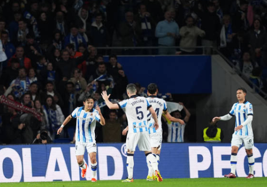 ‘TCHOUAMÉNI WAS SLEEPING’ – REAL SOCIEDAD STAR KUBO TAKES AIM AT ‘LUCKY’ REAL MADRID - Bóng Đá