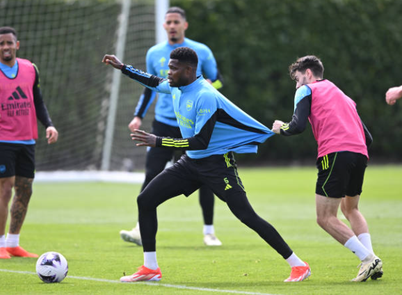 Arsenal tập - Bóng Đá