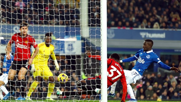 Chấp 10 điểm, Everton vẫn thăng tiến cực mạnh trên BXH Premier League - Bóng Đá