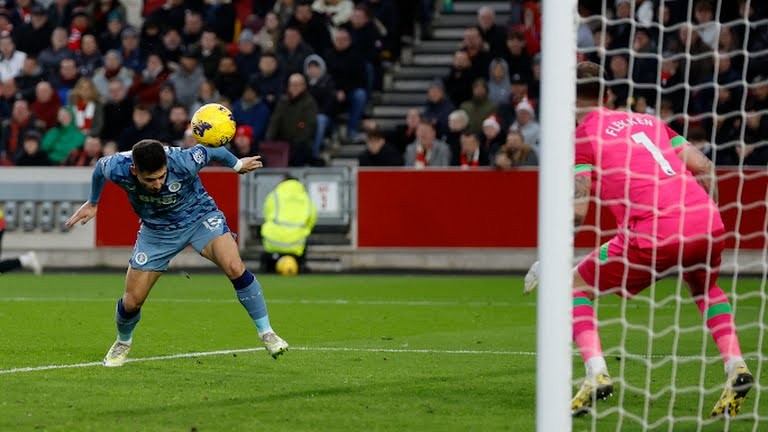 Quá khủng! Aston Villa thắng liên tiếp, đua vô địch Premier League - Bóng Đá