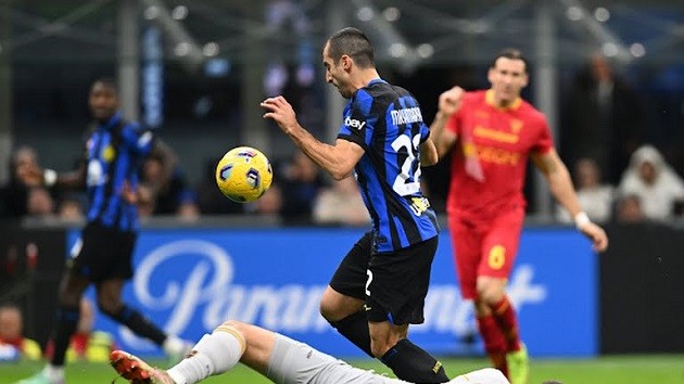 Ảnh review Inter + Roma - Bóng Đá