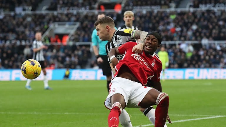 Quá thất vọng! Newcastle United thua liên tiếp - Bóng Đá