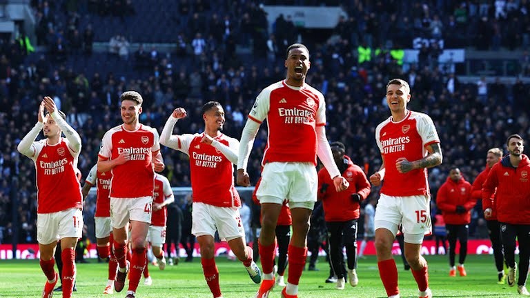 Arsenal lại ôm hận trước Man City? - Bóng Đá