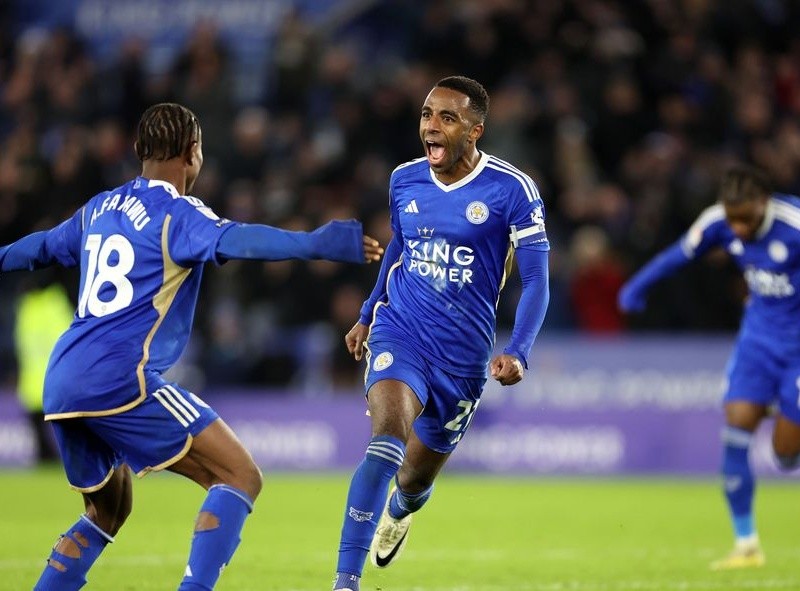 Quá đáng sợ! Leicester City cho đối thủ 'hít khói' ở Championship - Bóng Đá