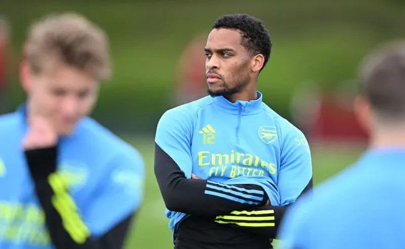 Jurrien Timber sắp trở lại đội hình Arsenal - Bóng Đá