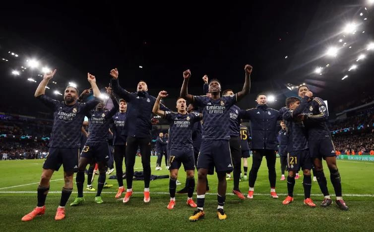 ‘ASTONISHING’ – THIERRY HENRY JUMPS TO DEFENCE OF REAL MADRID OVER TACTICS VS MAN CITY - Bóng Đá