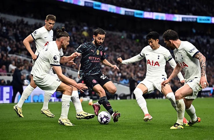 CLB làm đảo lộn mọi dự đoán ở Premier League mùa này - Bóng Đá