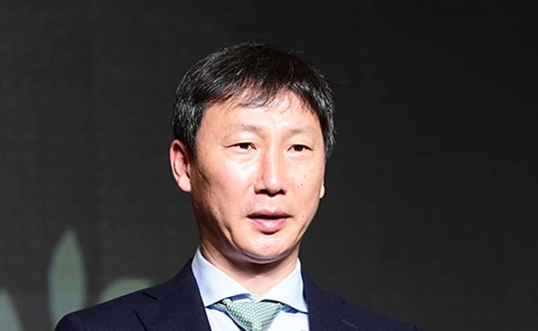 Báo Hàn chê HLV Kim Sang-sik - Bóng Đá