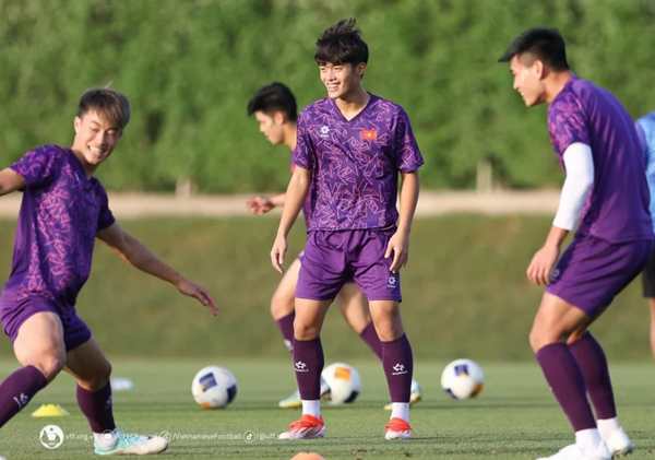 Quốc Việt trở lại - Bóng Đá