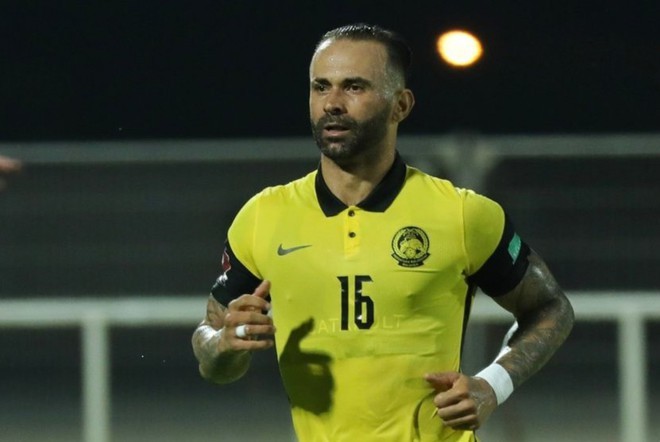 Sao nhập tịch nổi loạn, HLV Malaysia lập tức lên tiếng - Bóng Đá