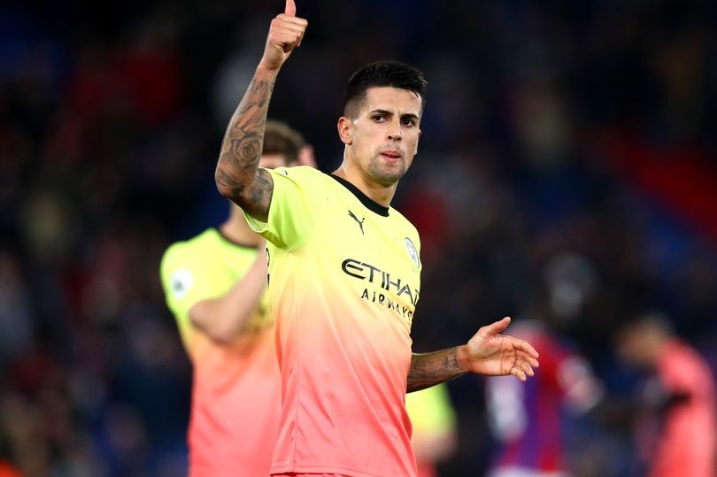 Man City defender Joao Cancelo the 'priority' for Valencia - Bóng Đá