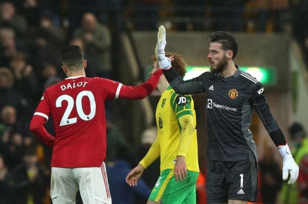 Iker Casillas issues one-word verdict on David de Gea's Manchester United performance - Bóng Đá