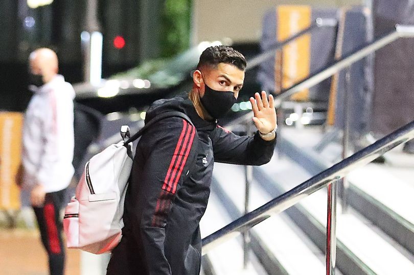 Luke Shaw included but Lingard excluded in Manchester United squad for Everton clash - Bóng Đá