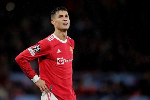 Gary Neville stresses Man Utd can't play four key stars together if they want to win title - Bóng Đá