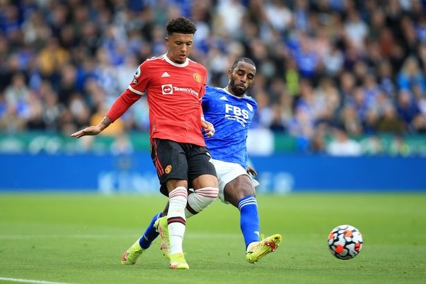 Jadon Sancho display brings back bad memories of infamous big-money Manchester United flop - Bóng Đá
