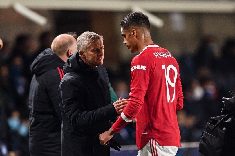 Raphael Varane injury is even worse for Manchester United than losing Cristiano Ronaldo - Bóng Đá