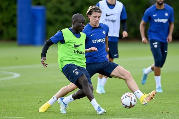 Nhờ Tuchel, Pochettino có thể mở khóa 'Kante mới' ở đại chiến Arsenal - Bóng Đá