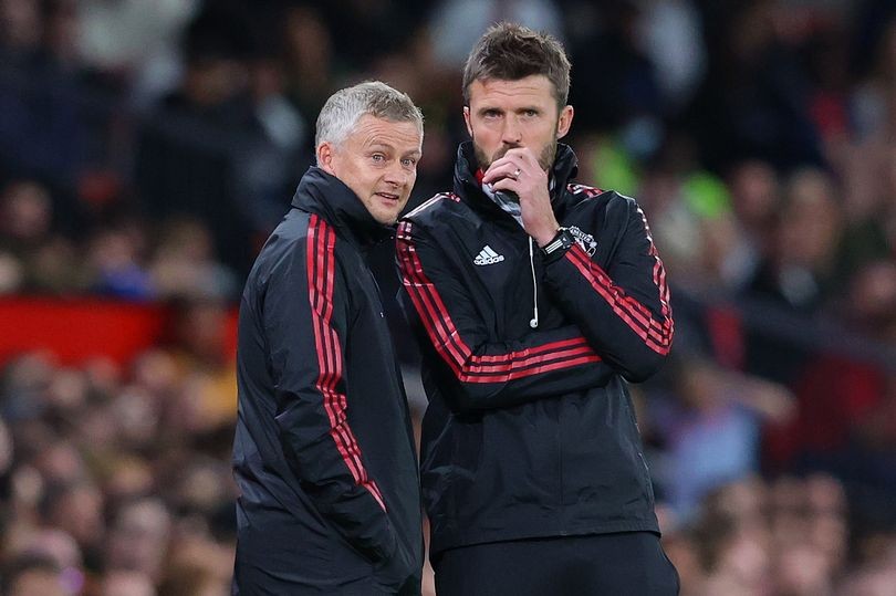Manchester United coach Michael Carrick tipped as surprise candidate for Rangers job - Bóng Đá