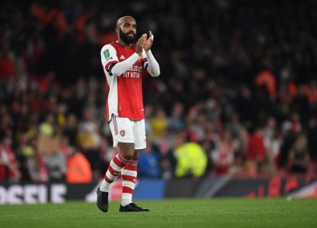 Mikel Arteta's conflicting comments on looming Arsenal transfer dilemma don't add up - Bóng Đá