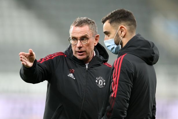 Ralf Rangnick already facing Man Utd dressing room backlash over controversial changes - Bóng Đá
