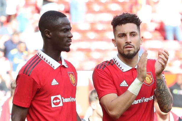 Man Utd thanh lý 5 cầu thủ và đón 3 tân binh cập bến OTF? - Bóng Đá