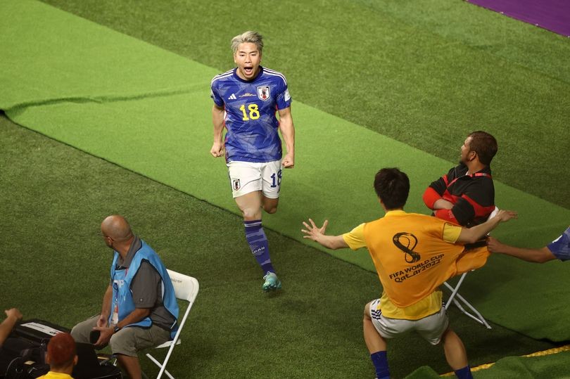 'Arsene Wenger has done it again' - Takuma Asano sends Arsenal fans crazy as Japan stun Germany - Bóng Đá