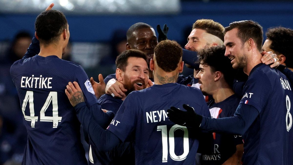 Lionel Messi equals Cristiano Ronaldo record in first PSG game after World Cup triumph - Bóng Đá